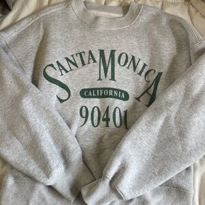 Abercrombie & Fitch Gray Crewneck Sweater